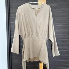 Ropé Picnic ベージュ Vネックブラウス 40