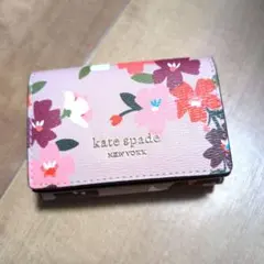 新品未使用　Kate spade 3つ折り財布 花柄 レザー