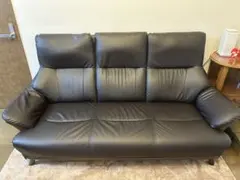 12月13日から17日の間引き取り限定　コウテイ ハイバックソファー 3人掛け