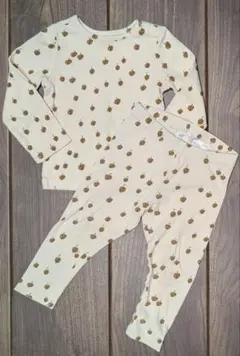 86サイズ 12-18M H&M フルーツ柄 薄手 長袖 セットアップ パジャマ