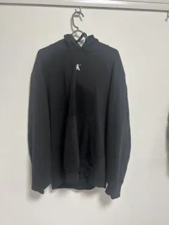 Calvin Klein Jeans ブラックパーカー