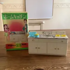リカちゃんキッチン　白い白い家具 Amazon.co.jp: リカちゃん 白い白い家具セット サイドボード