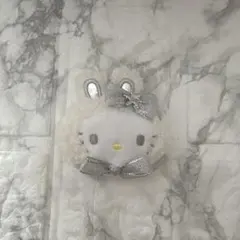 サンリオ　キティ　シークレットヘアクリップ　ふわふわスノーラビットシリーズ