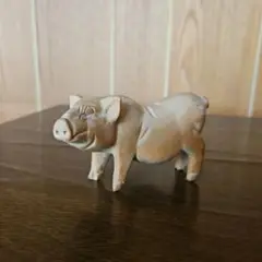 木製豚の置物 約10cm