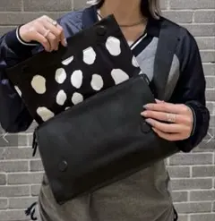 ear PAPILLONNER 柄ワイドテープショルダーバッグ　オールブラック