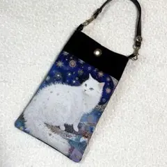 スマホポーチ　猫　幻想的