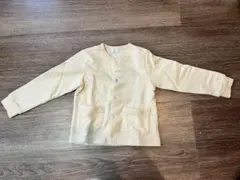 クリーム色 ボタン付きカーディガン