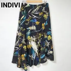 ✨美品✨ INDIVI ボタニカルイレギュラーヘムスカート フレア ブラック Mのサムネイル