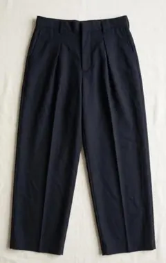 GU（ジーユー） タックワイドパンツ