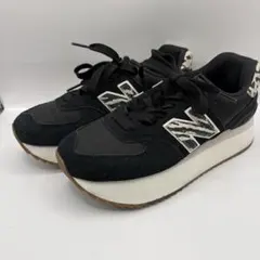 Item thumbnail for item 5aa55717-5c0d-4905-8b4b-ae49fbcb7144