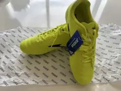 超メルカリ市 ❗️Joma(ホマ) サッカーシューズ ネオンイエローのサムネイル