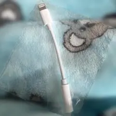 【新品】イヤホンジャック ライトニングLightning 変換アダプタ