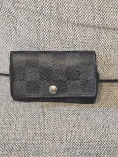 ルイ・ヴィトン ブラック キーケース