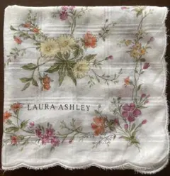 【LAURA ASHLEY】ローラ アシュレイ ハンカチ 花柄 ホワイトのサムネイル