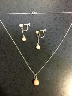 珊瑚ネックレス　イヤリング セット　　訳あり