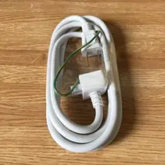 Mac Book Pro AC電源コード 1m