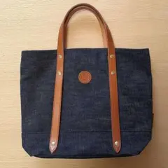 ブラック ハンドバッグ