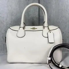 美品 コーチ レザー 2WAY ショルダーバッグ ミニベネット ロゴ型押し 白