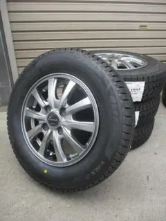 送料込み☆新品ブリヂストン　スタッドレス　145/80R13☆軽自動車のサムネイル