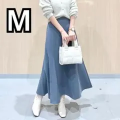 GU ジーユー マーメイドフレアスカートZQ ブルー Mサイズ 水色