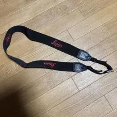 LEICA ライカ カメラ ストラップ 金具付き 刺繍文字 LEICA ライカ レザー カメラストラップ ブラック - メルカリ
