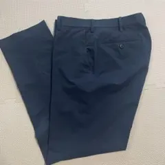 ユニクロ感動パンツネイビー