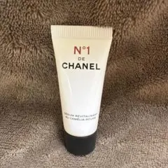 CHANEL N°1 de CHANEL セラム