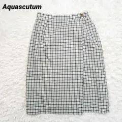Aquascutum スカート チェック柄 巻き風 ブルーのサムネイル
