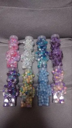 プラスチックビーズ 8個セット　2