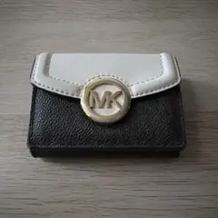 MK 三つ折り財布 ブラウン /ホワイト