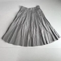 美品⭐️マーガレットハウエル リネン100% タックフレアスカート Iのサムネイル