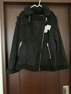 ボア付きブラックジャケット M