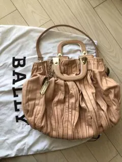 本革！BALLYの2wayバッグ
