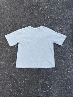 NUGU グレー Tシャツ