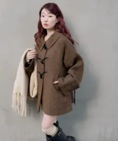 kastane】ベスト付き/ダッフルフレアコート:ブラウン ダッフルコート