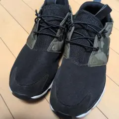 Reebok スニーカー ブラック カモフラージュ