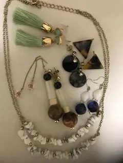 ピアス ネックレス まとめ売り