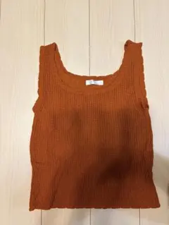 オレンジ ニット タンクトップ