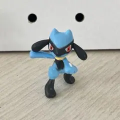 ポケモン　フィギュア　リオル