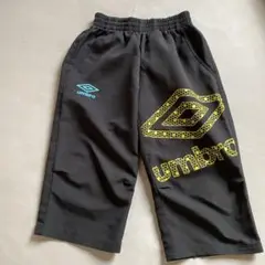 umbro 黒 ハーフパンツ 150サイズ
