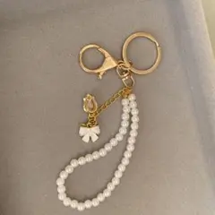 パールリボンデザインキーホルダー