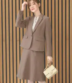 新品 RUIRUE M ママスーツ フォーマル 入学式 卒業式ブラウン