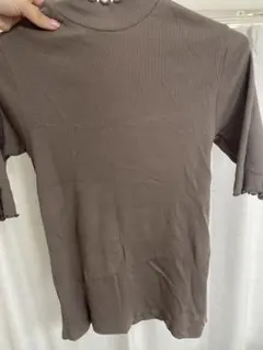 ブラウン リブ編み ハイネック 半袖トップス