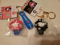 サンリオ　ミャクミャク　立体マスコット キーホルダー　ハローキティ　2点セット