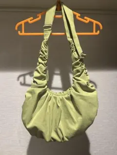 GU ダンプリングバッグ　グリーン