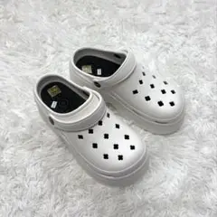SHEIN♡ 厚底クロックス
