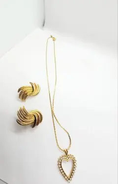 monet イヤリング　ペンダント　セットのサムネイル