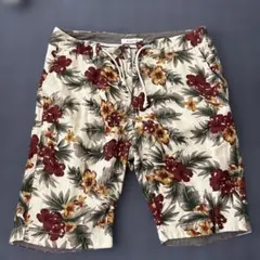Confirm 花柄 ショートパンツ ハーフパンツ Lサイズのサムネイル