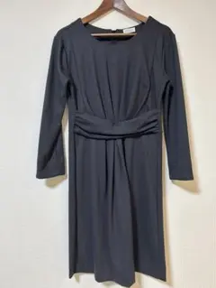 ダークグレー 長袖ひざ丈ワンピース