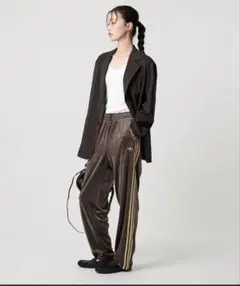 美品　アディダスオリジナル　ファイヤーバード ベロアトラックパンツ